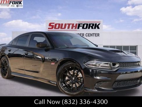 Used 2019 Dodge Charger Scat Pack image 1