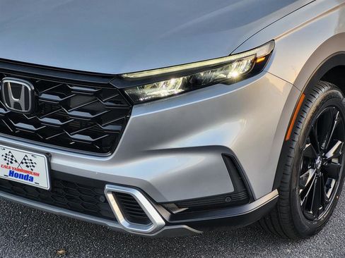 Certified 2024 Honda CR-V Sport Touring image 8