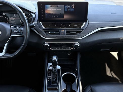 Used 2024 Nissan Altima 2.5 SL image 16