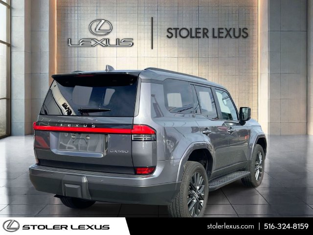 Used 2024 Lexus GX 550 w/ Cold Area Package AWD/4WD image 5