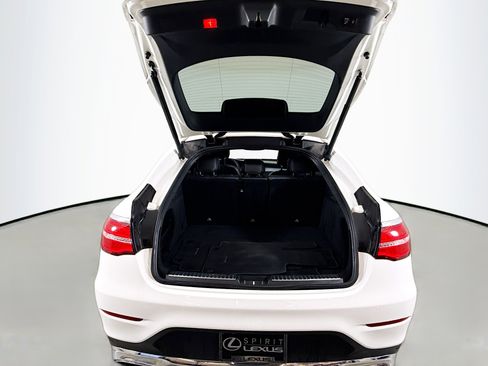 Used 2019 Mercedes-Benz GLC 300 4MATIC Coupe image 26