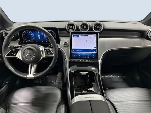 Used 2026 Mercedes-Benz GLC 300 4MATIC image 13