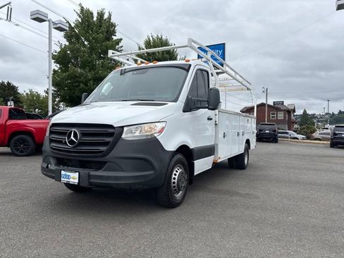 Used 2019 Mercedes-Benz Sprinter 170 image 1