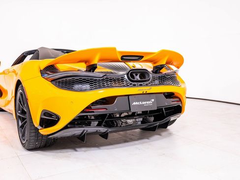 New 2026 McLaren 750S Spider image 12
