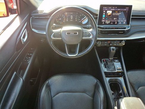 Used 2022 Jeep Compass Limited AWD/4WD image 12