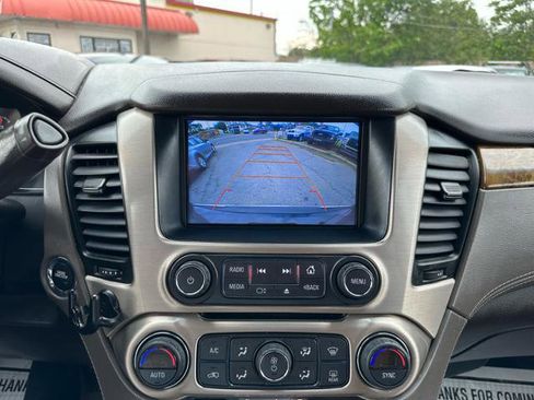 Used 2017 GMC Yukon XL Denali w/ Open Road Package AWD/4WD image 25