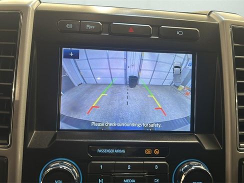 Used 2021 Ford F250 Lariat image 24
