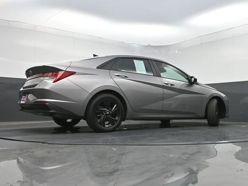 Used 2023 Hyundai Elantra Blue FWD image 28
