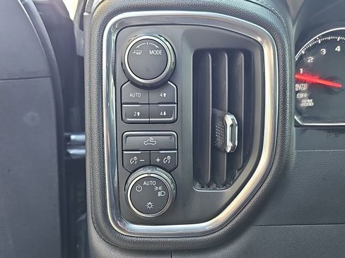 Used 2020 Chevrolet Silverado 1500 LT w/ All-Star Edition AWD/4WD image 29