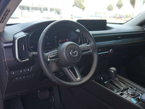 Used 2026 MAZDA CX-50 AWD 2.5 Hybrid w/ Premium Pkg image 2