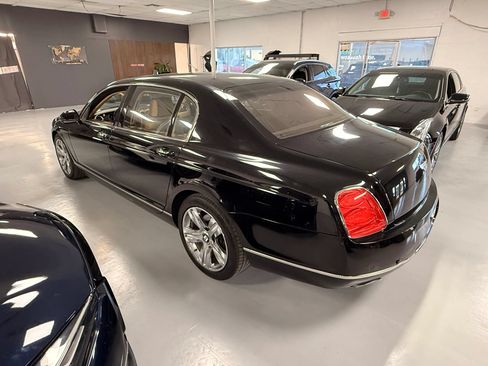 Used 2013 Bentley Flying Spur Flying Spur AWD/4WD image 3