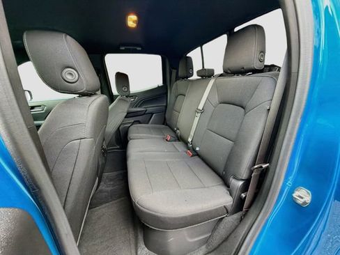 Used 2024 Chevrolet Colorado LT w/ LT Convenience Package RWD image 19