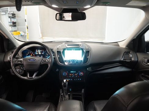 Used 2018 Ford Escape Titanium w/ Ford Safe & Smart Package AWD/4WD image 17