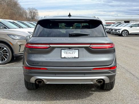 Used 2022 Lincoln Corsair AWD w/ Premium Package image 5