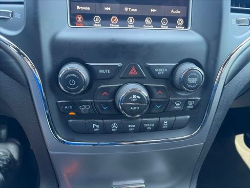 Used 2021 Jeep Grand Cherokee Laredo RWD image 23