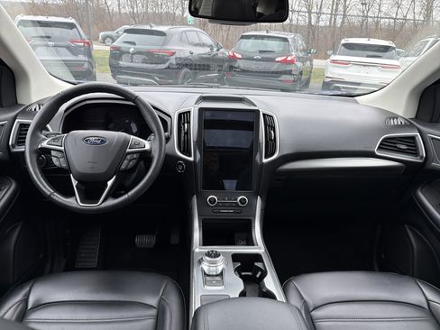 Used 2022 Ford Edge SEL w/ Convenience Package image 12