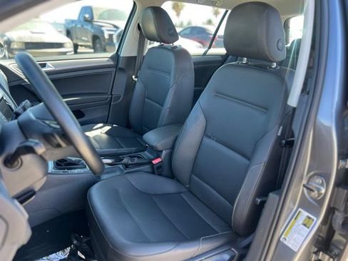 Used 2015 Volkswagen Golf SE FWD image 8