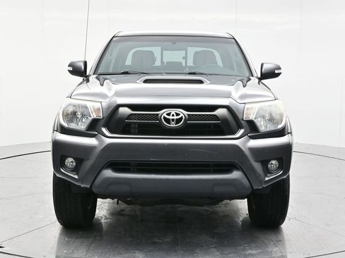 Used 2015 Toyota Tacoma 4x4 Double Cab image 2