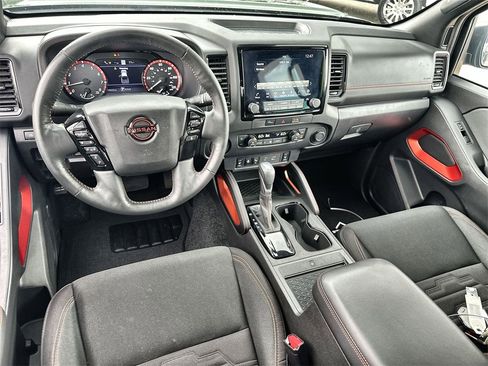 Used 2024 Nissan Frontier Pro-X w/ Pro Convenience Package image 20