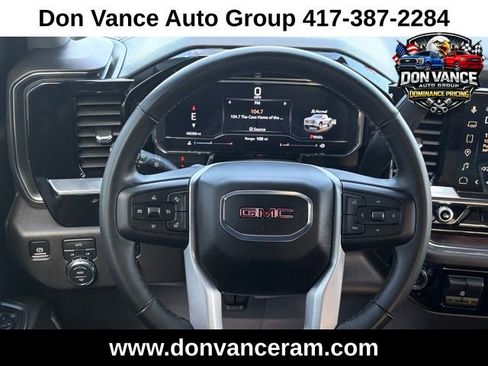 Used 2025 GMC Sierra 1500 SLT image 15