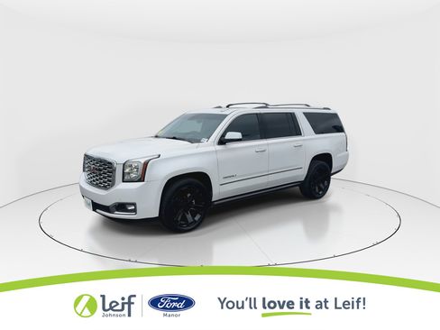 Used 2019 GMC Yukon XL Denali w/ Open Road Package image 4