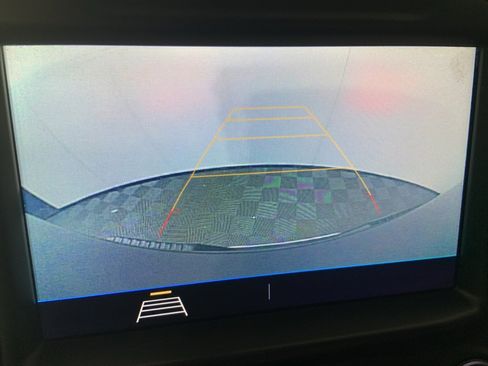 Used 2020 Chevrolet Silverado 1500 LT image 13