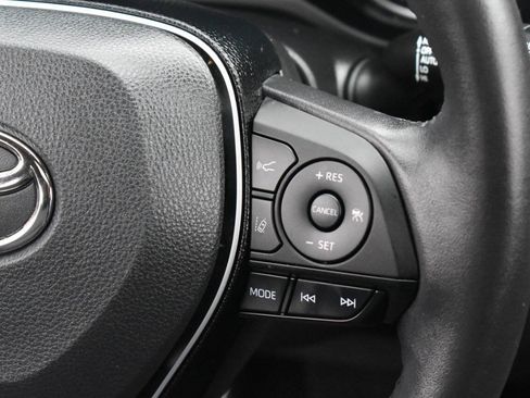 Used 2021 Toyota RAV4 XSE image 59