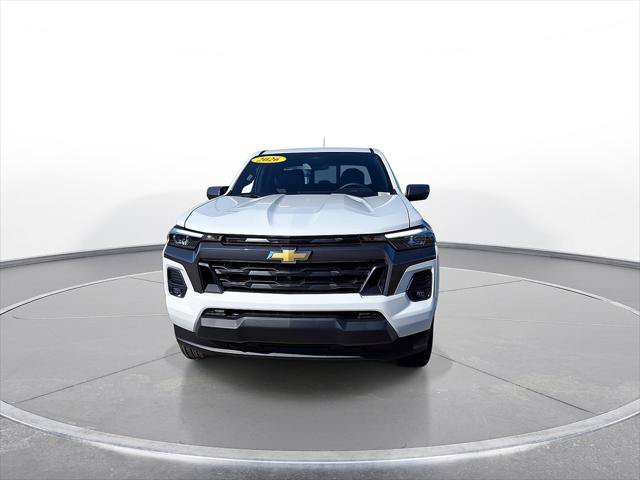 New 2026 Chevrolet Colorado LT w/ LT Convenience Package AWD/4WD image 3