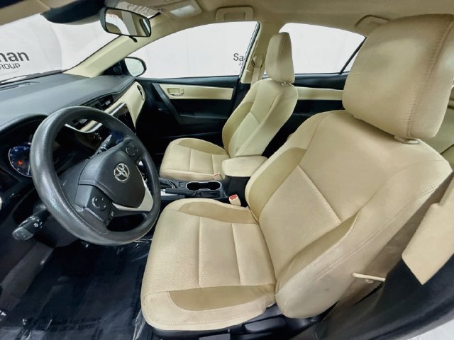 Used 2019 Toyota Corolla LE FWD image 19