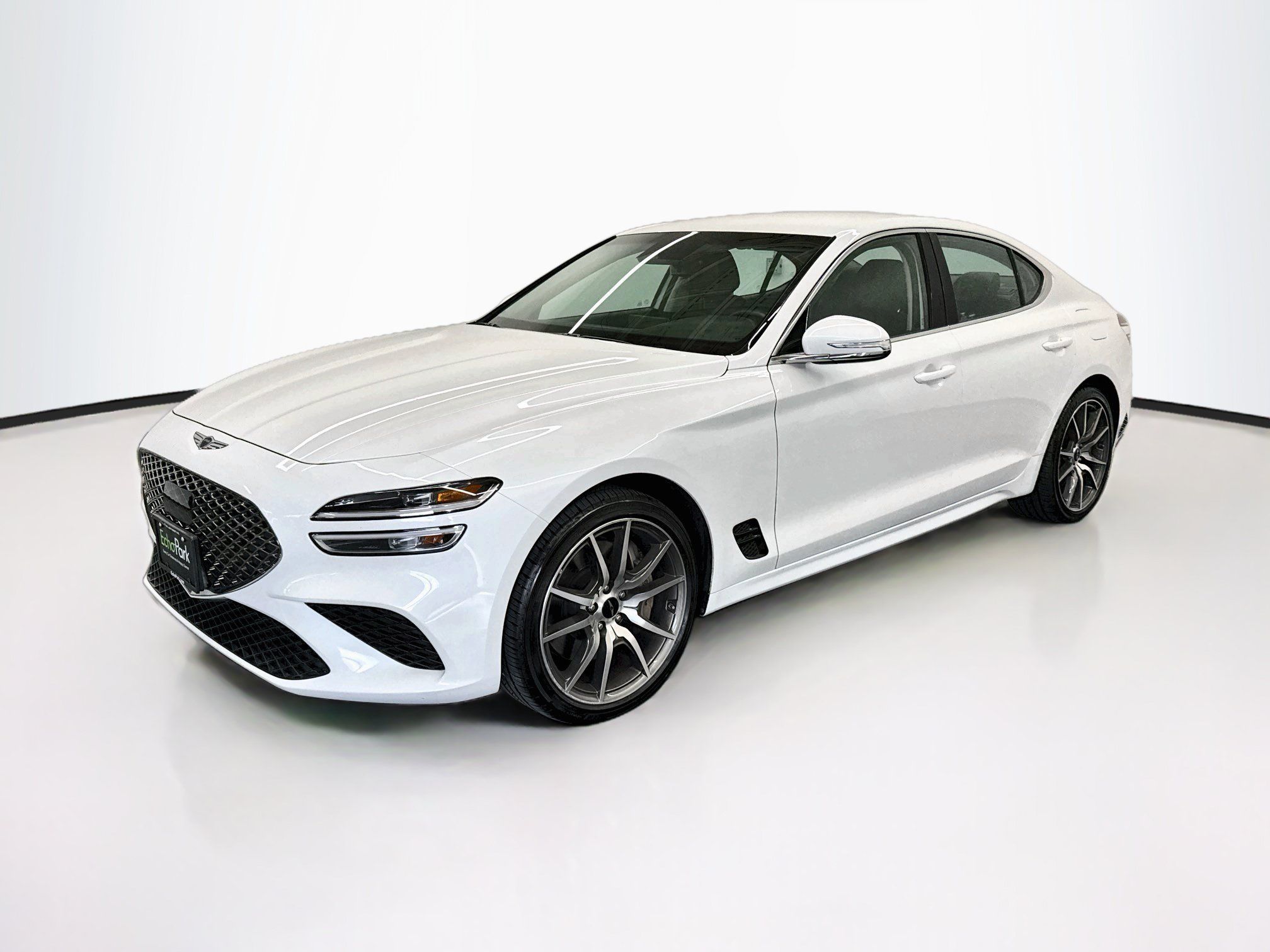 Used 2026 Genesis G70 2.5T RWD image 3