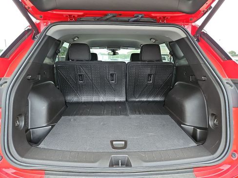 Used 2024 Chevrolet Blazer LT w/ Convenience Package FWD image 30