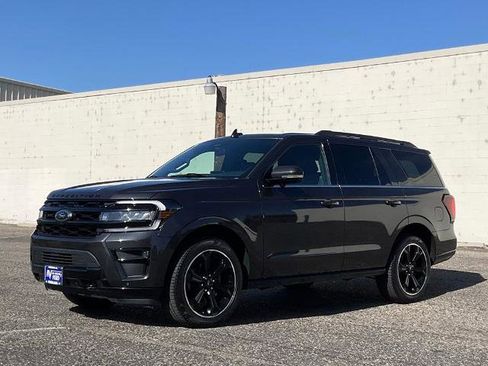 Certified 2024 Ford Expedition Limited image 2