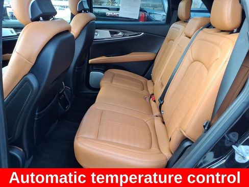 Used 2022 Lincoln Nautilus Black Label w/ Cargo Utility Package image 14