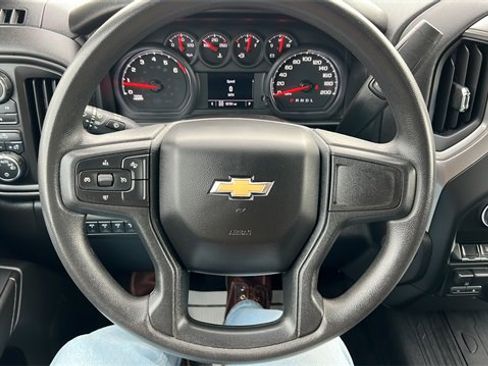 Used 2024 Chevrolet Silverado 2500 W/T image 22