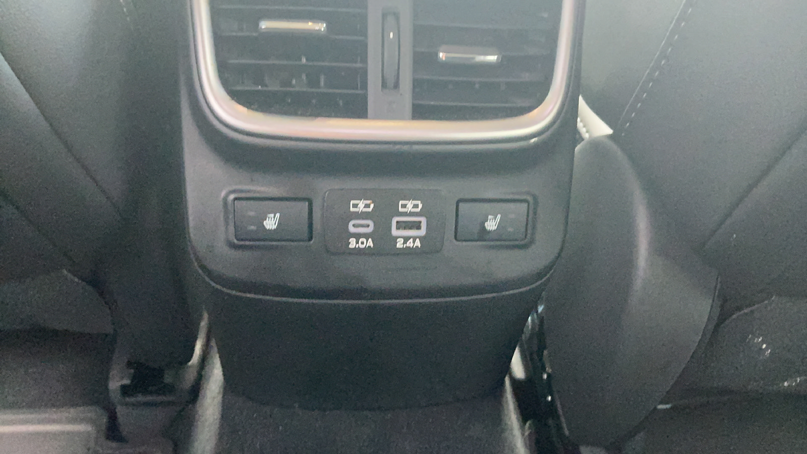 Used 2024 Subaru Outback Limited AWD/4WD image 36