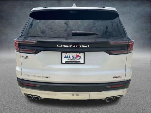 Used 2025 GMC Acadia Denali w/ Super Cruise Package AWD/4WD image 9