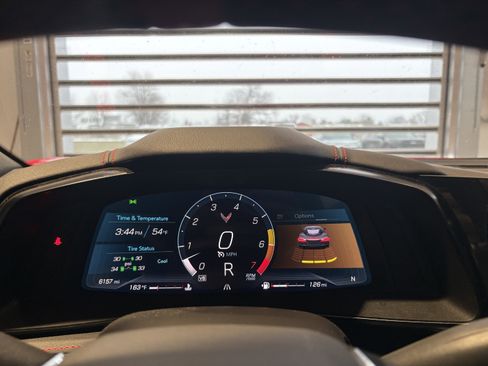 Used 2024 Chevrolet Corvette Stingray Preferred Cpe w/ Z51 Performance Package image 12