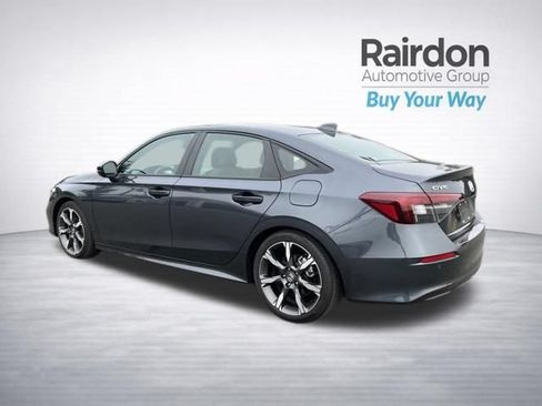 Used 2025 Honda Civic Sport image 5