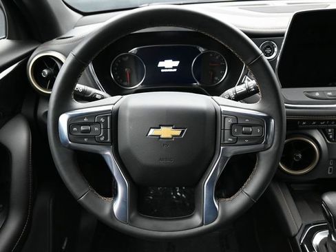 Used 2024 Chevrolet Blazer Premier w/ Driver Confidence II Package image 15