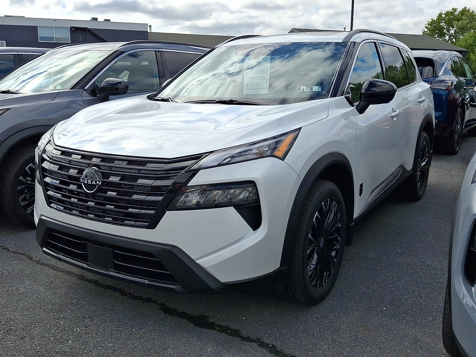 New 2026 Nissan Rogue Dark Armor AWD/4WD image 3