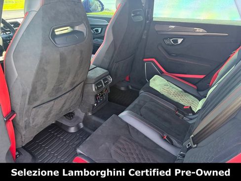 Used 2023 Lamborghini Urus Performante AWD/4WD image 38