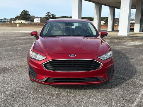 Used 2020 Ford Fusion S image 3