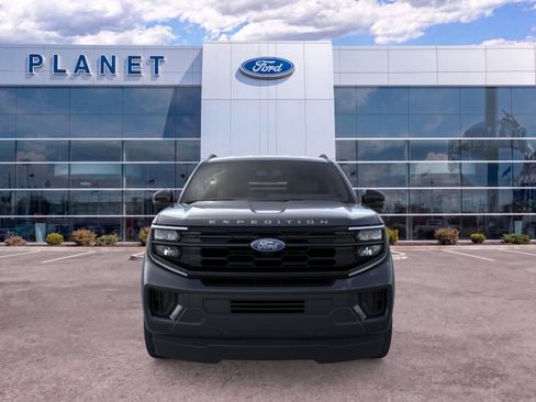 New 2026 Ford Expedition Max Active RWD image 7