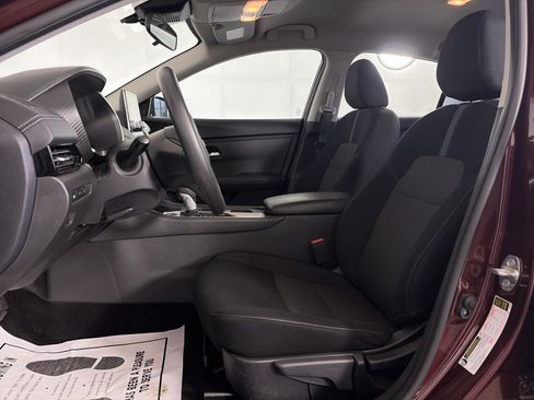 Certified 2023 Nissan Sentra SV FWD image 6