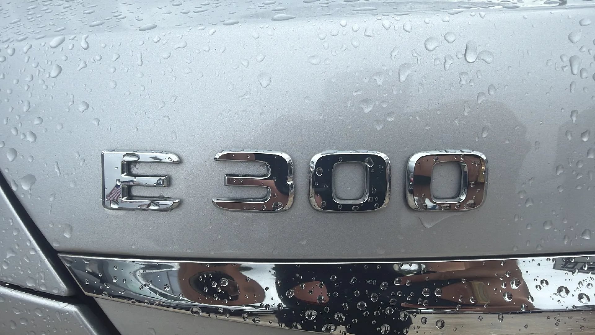 Used 2017 Mercedes-Benz E 300 image 28