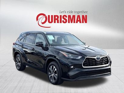 Used 2022 Toyota Highlander XLE