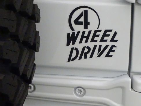 Used 2021 Jeep Wrangler Unlimited Sport image 36