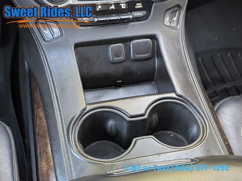 Used 2015 Chevrolet Tahoe LT image 16