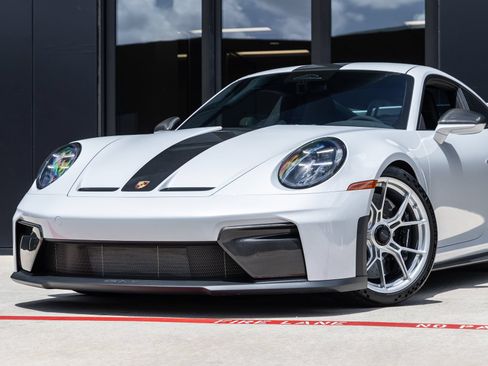 Certified 2026 Porsche 911 GT3 RWD image 7
