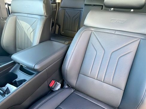 New 2025 Hyundai Santa Fe XRT image 16